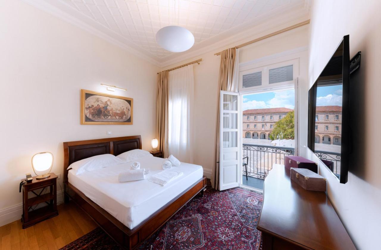 Grande Castellano Lägenhet Nafplion Exteriör bild