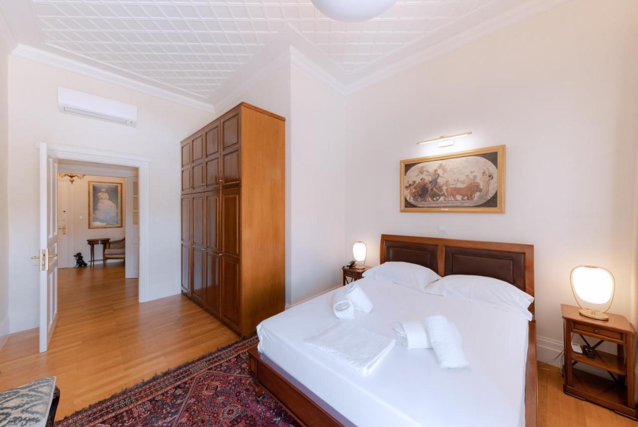 Grande Castellano Lägenhet Nafplion Exteriör bild